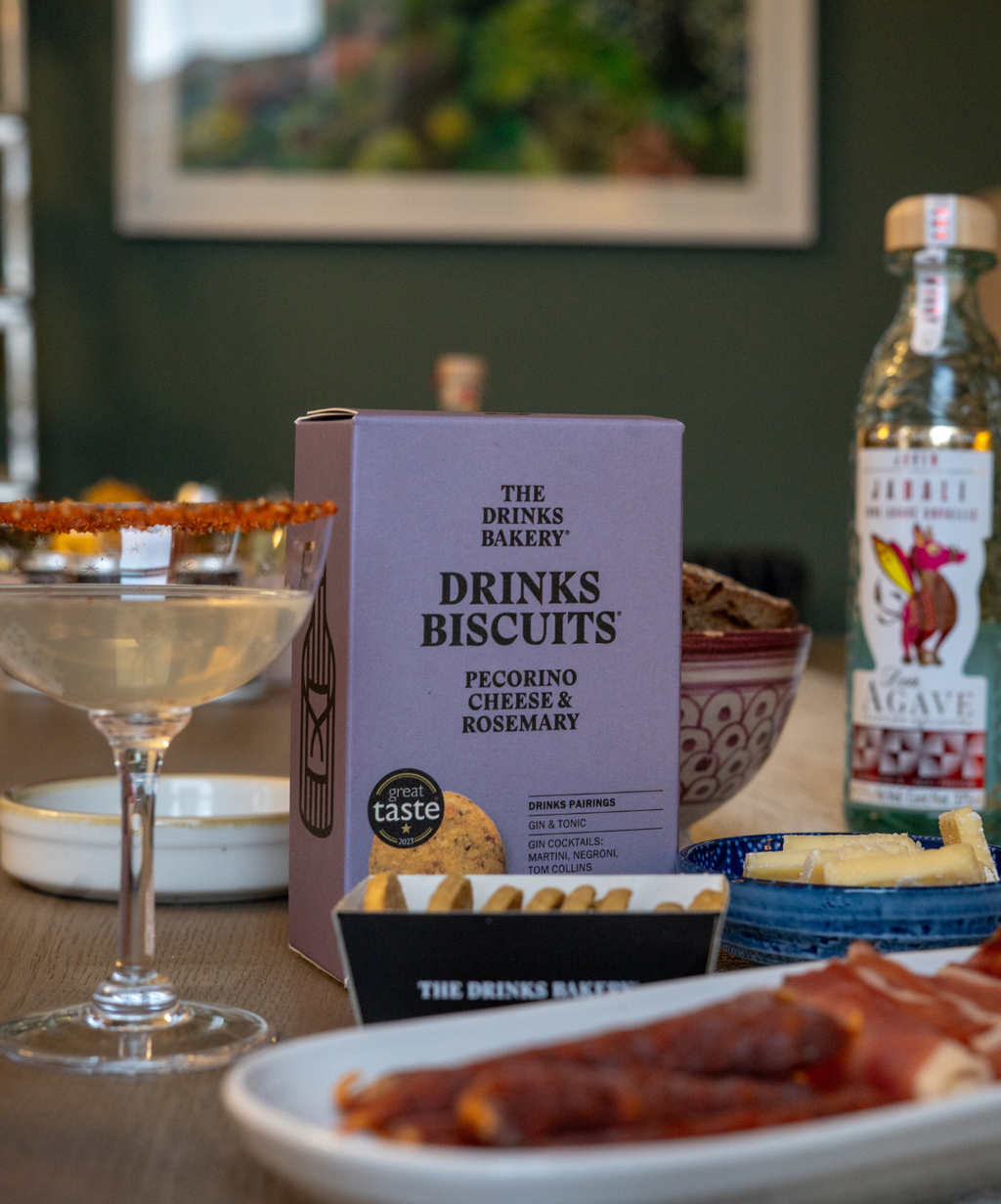 What to serve with cocktails?